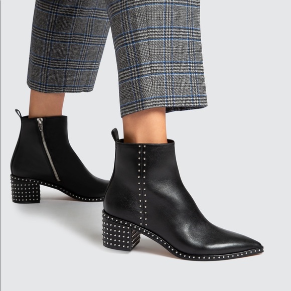 Dolce Vita Shoes - Dolce Vita Brook Bootie in Black (NWT)